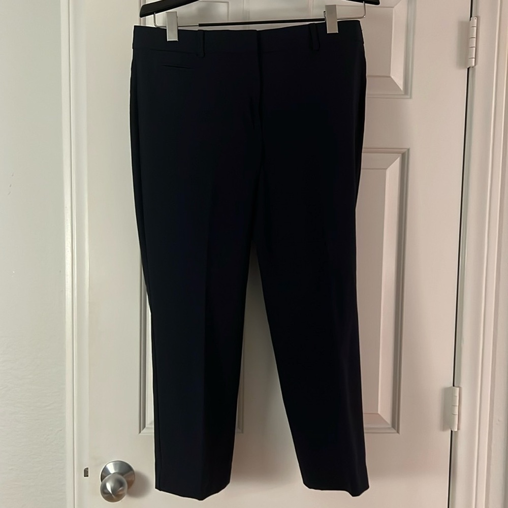 BNWT Slim leg trousers in navy blue